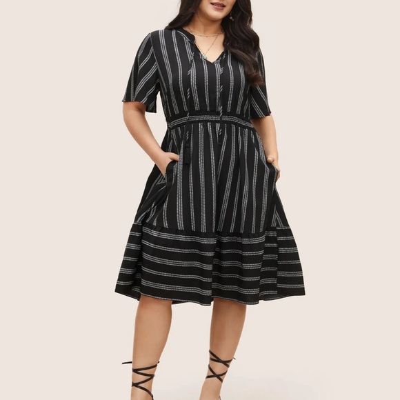 BloomChic Plus Size XL Striped Patchwork Tassels Ties Shirred Dress - Picture 3 of 7